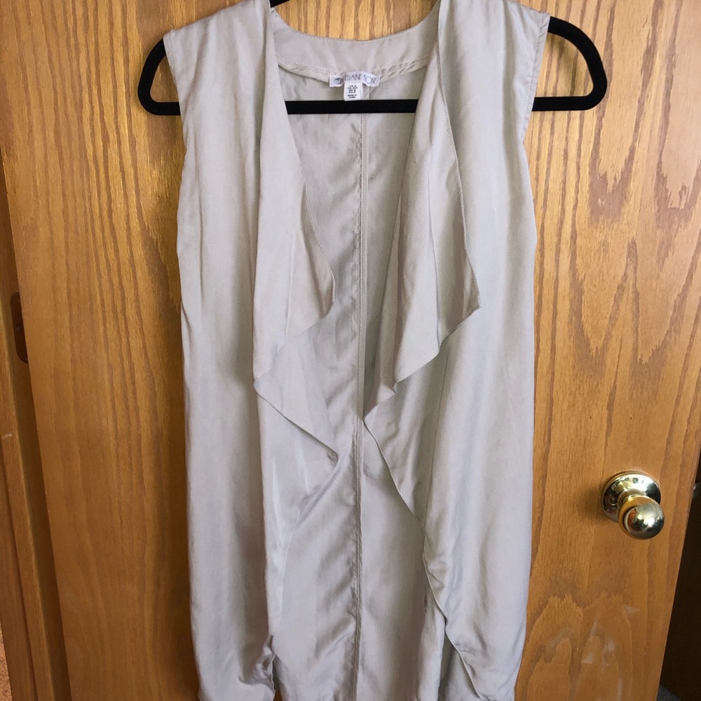 Long tie vest